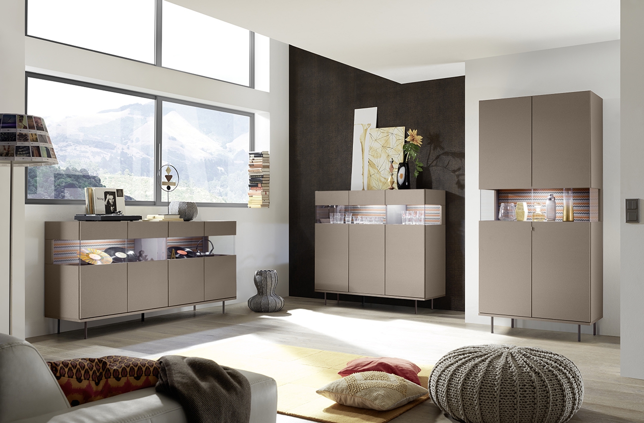 Sala completa moderna, finitura bronzo con piedini di design