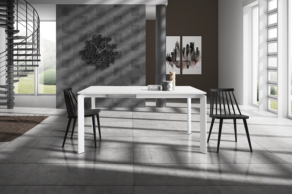 Tavolo dal design moderno in finitura bianca, 90x90