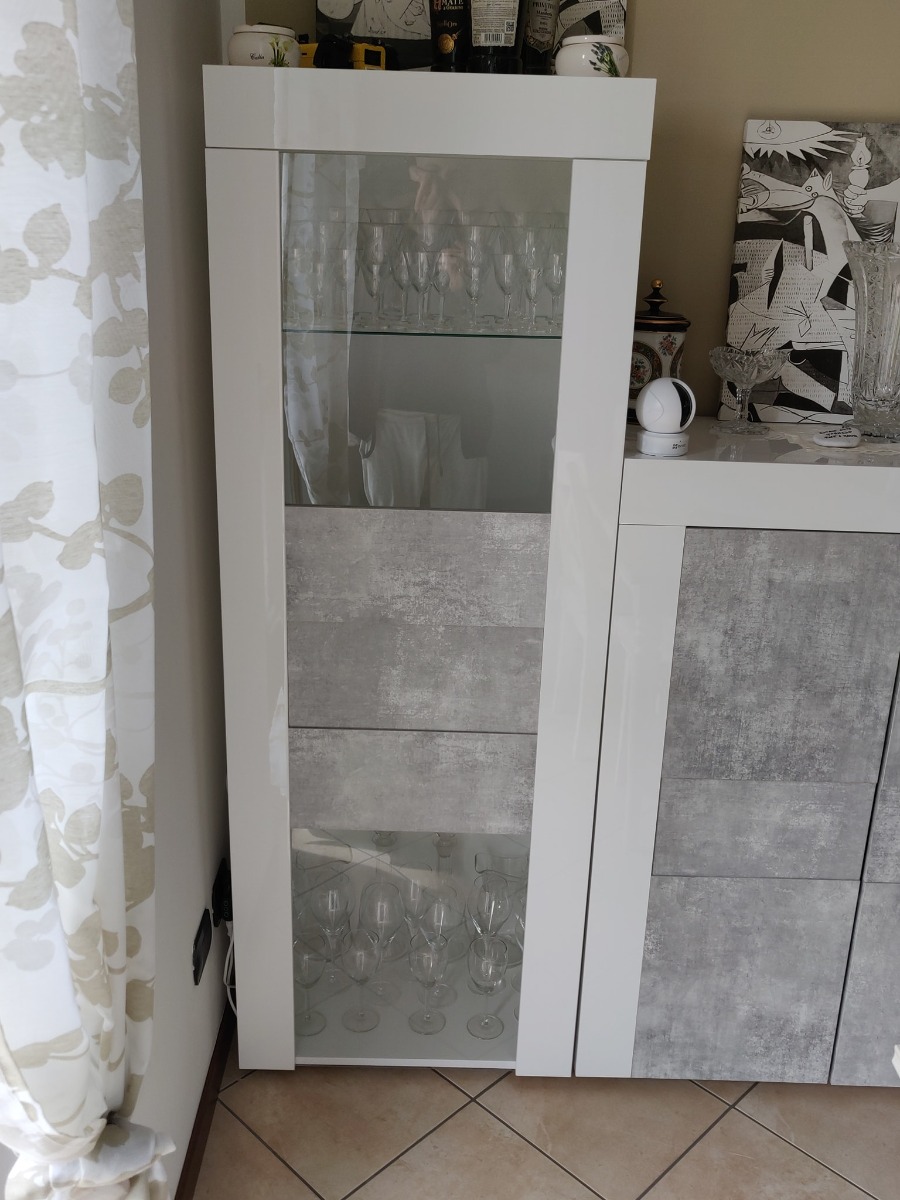 Vetrina stretta ad un anta Bianco Lucido e Beton