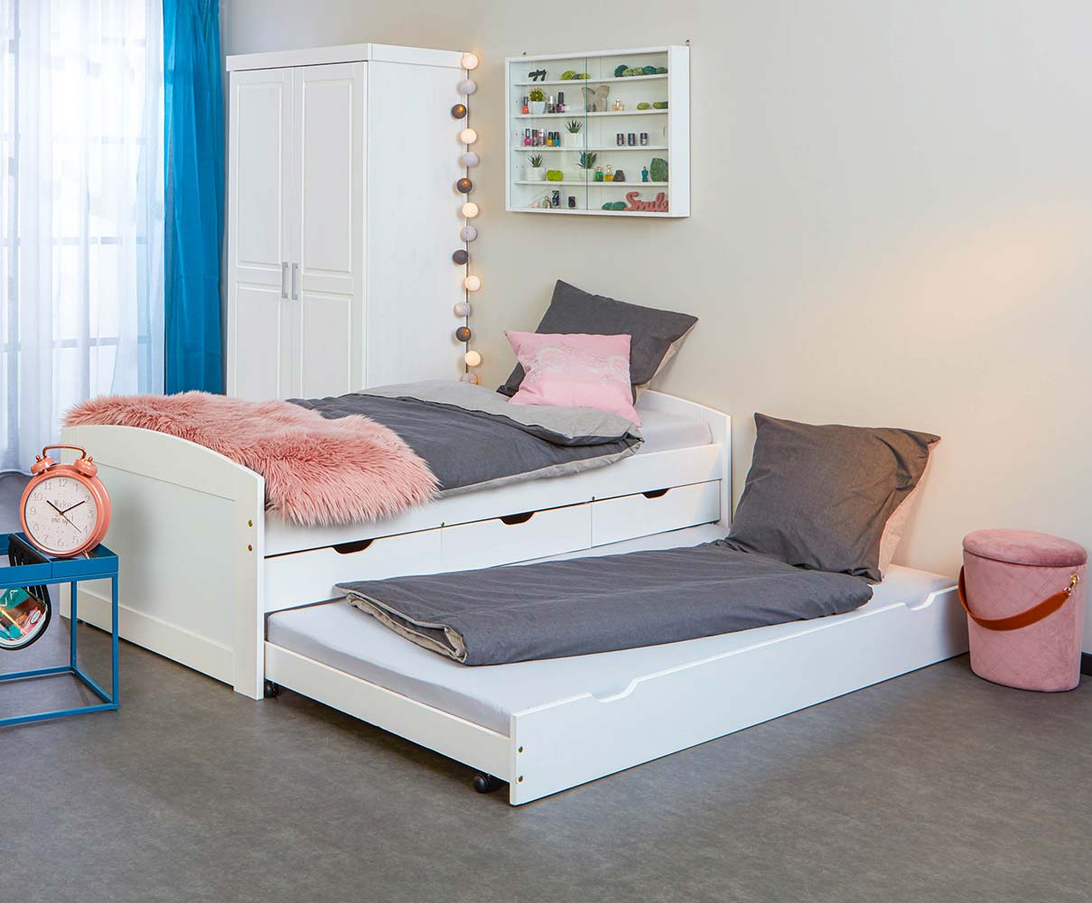 LETTO CON CASSETTI CONTENITORE E SECONDO LETTO INFERIORE AD ESTRAZIONE. 