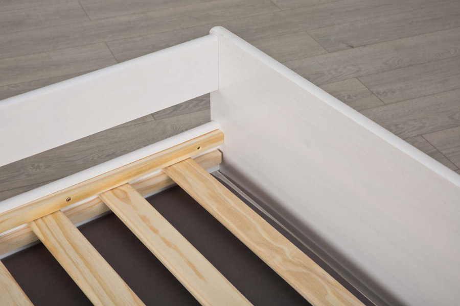 Pratico letto in pino massello con 3 letti in uno, disponibile bianco o legno naturale