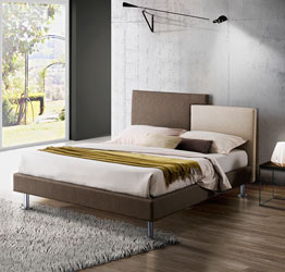 Letto matrimoniale Giglio, imbottito con tessuto color Orzo e Marrone