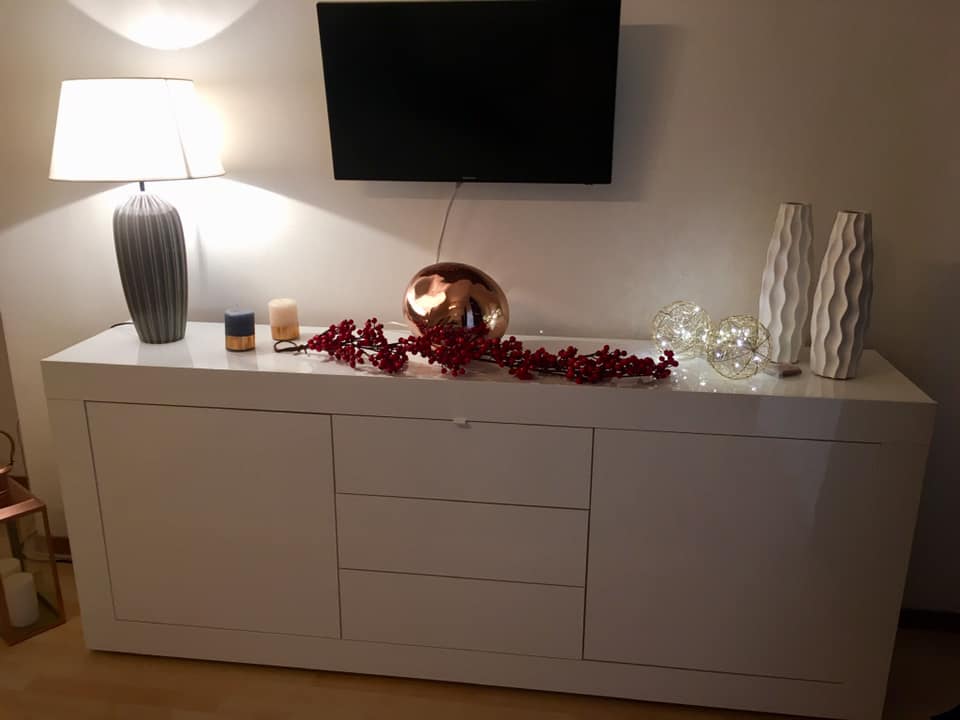 Credenza moderna con cassetti, Bianco Lucido