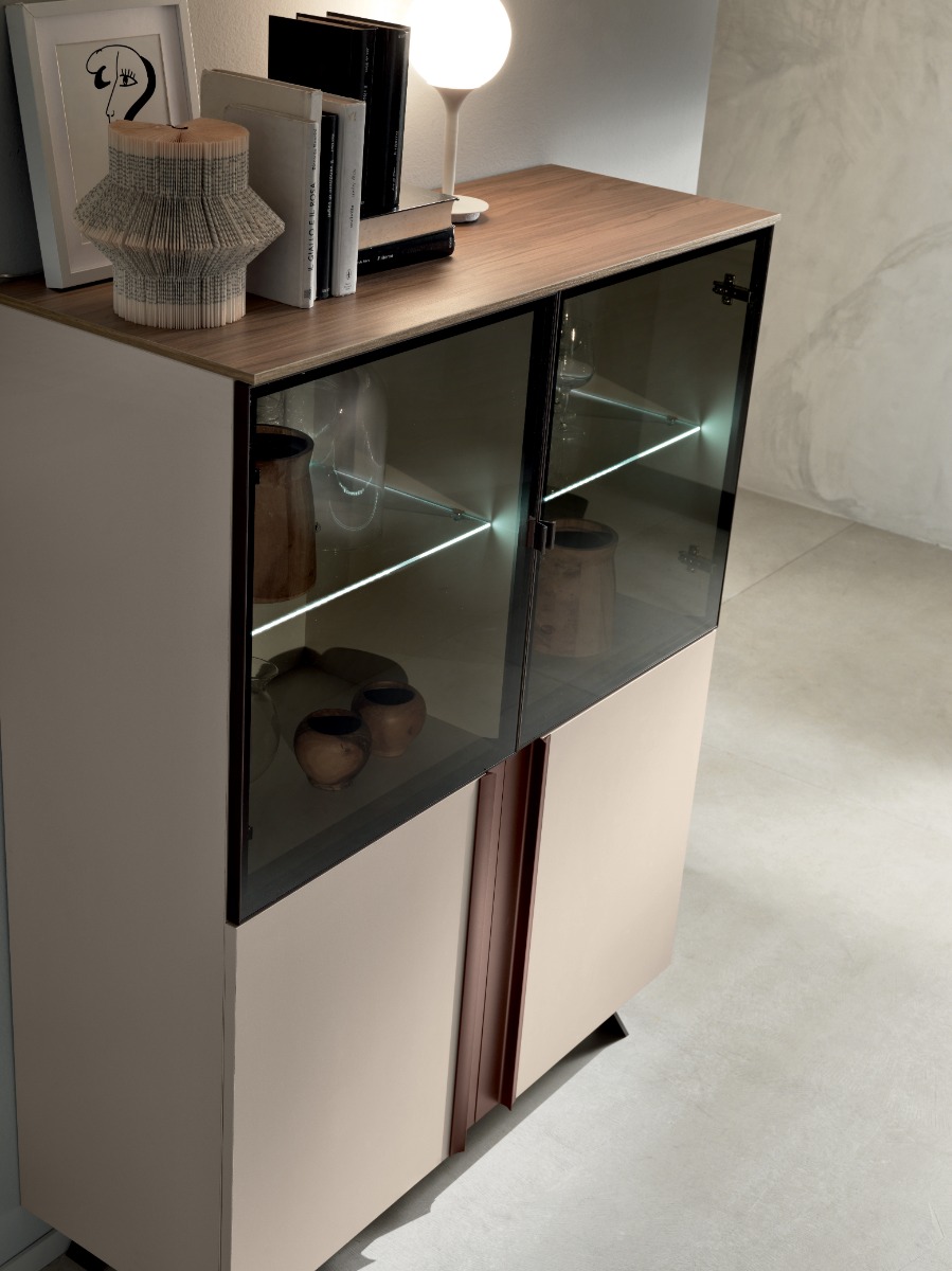 Madia contenitore Monteynard con 2 ante di vetro + 2 ante con maniglia a gola