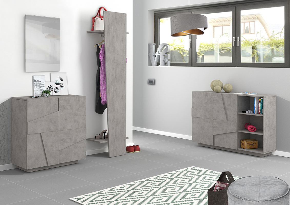 Ingresso moderno con scarpiera, appendiabiti e madia in finitura Beton