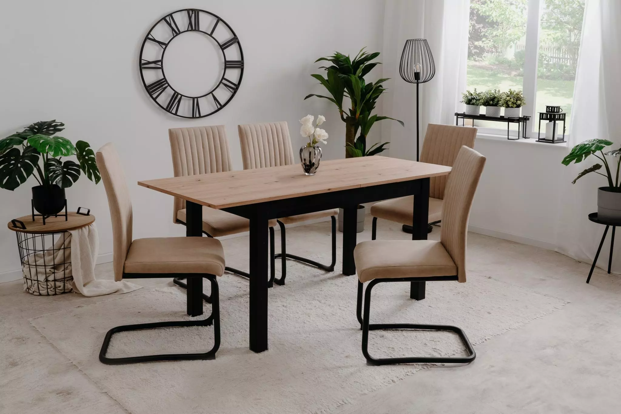 Tavolo allungabile stile nordico