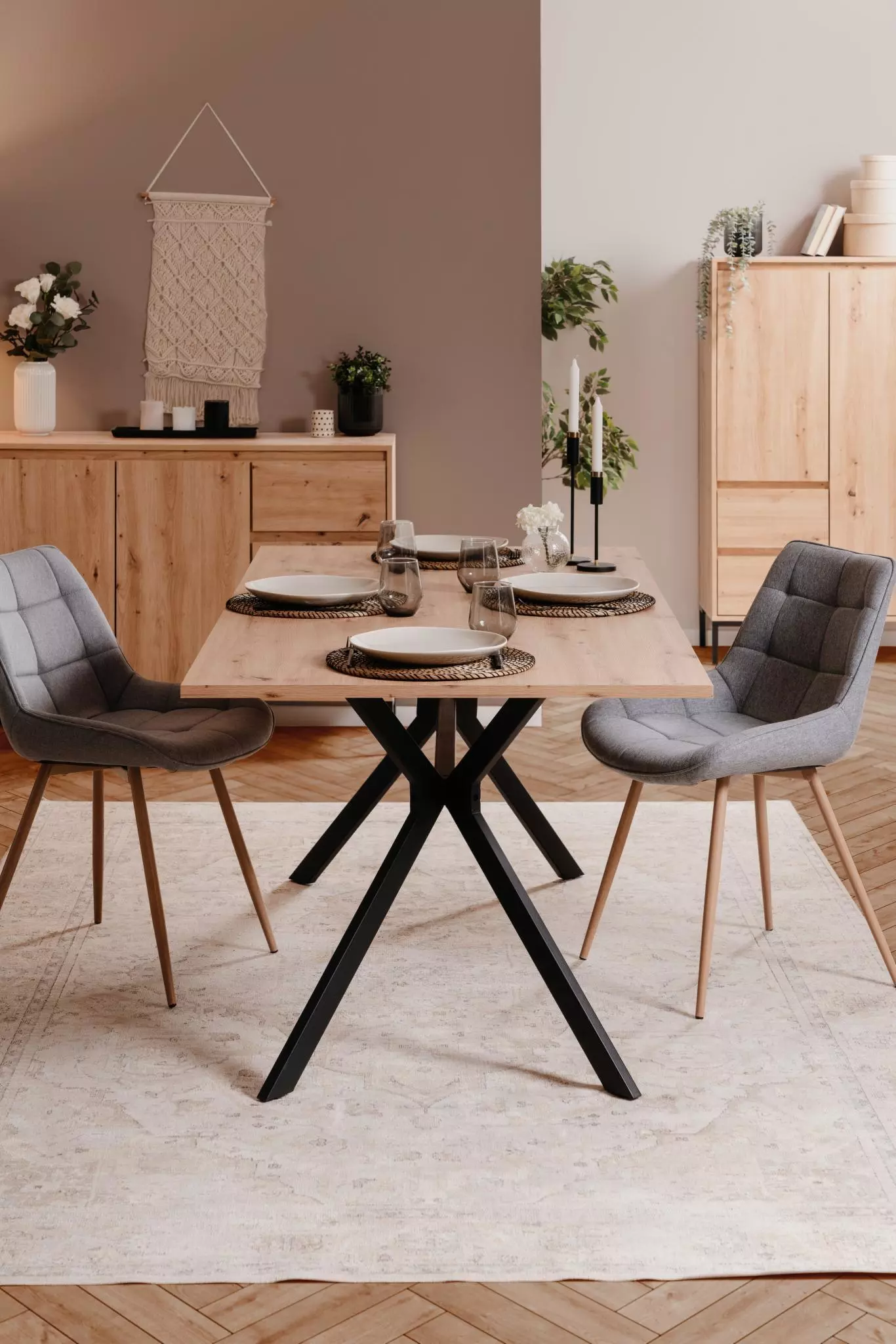 Nuovo Tavolo da pranzo, colore Rovere oak e Nero