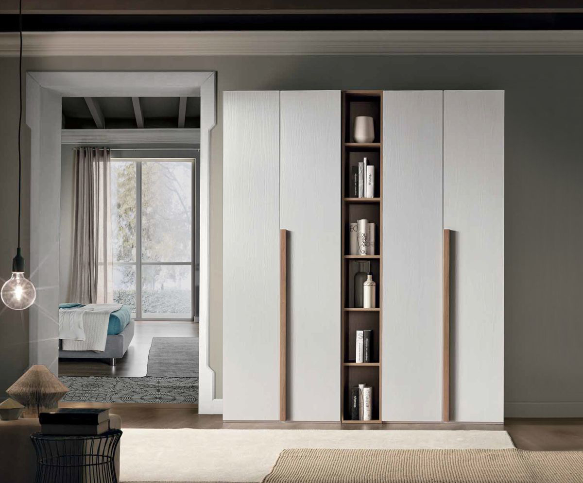 Armadio scontato 4 ante battenti con libreria, finitura Noce bianco 