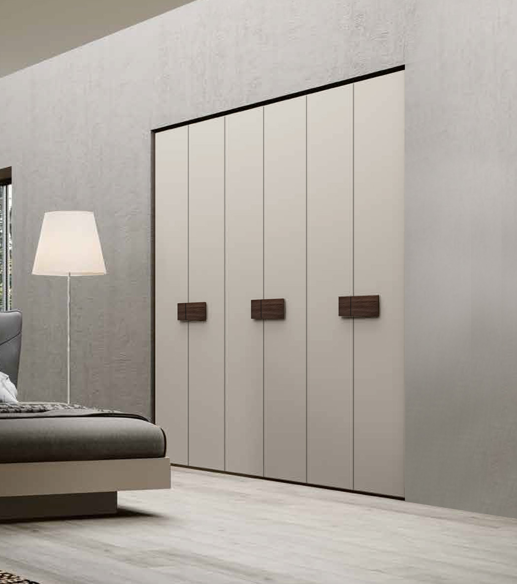 Armadio moderno battente 6 ante, finitura Grigio seta e Noce moro