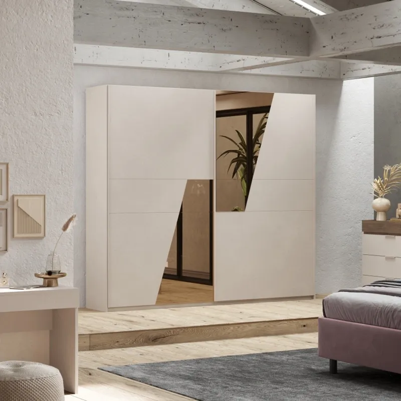 camera con letto matrimoniale rosa