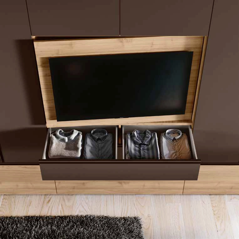 armadio ante girevoli