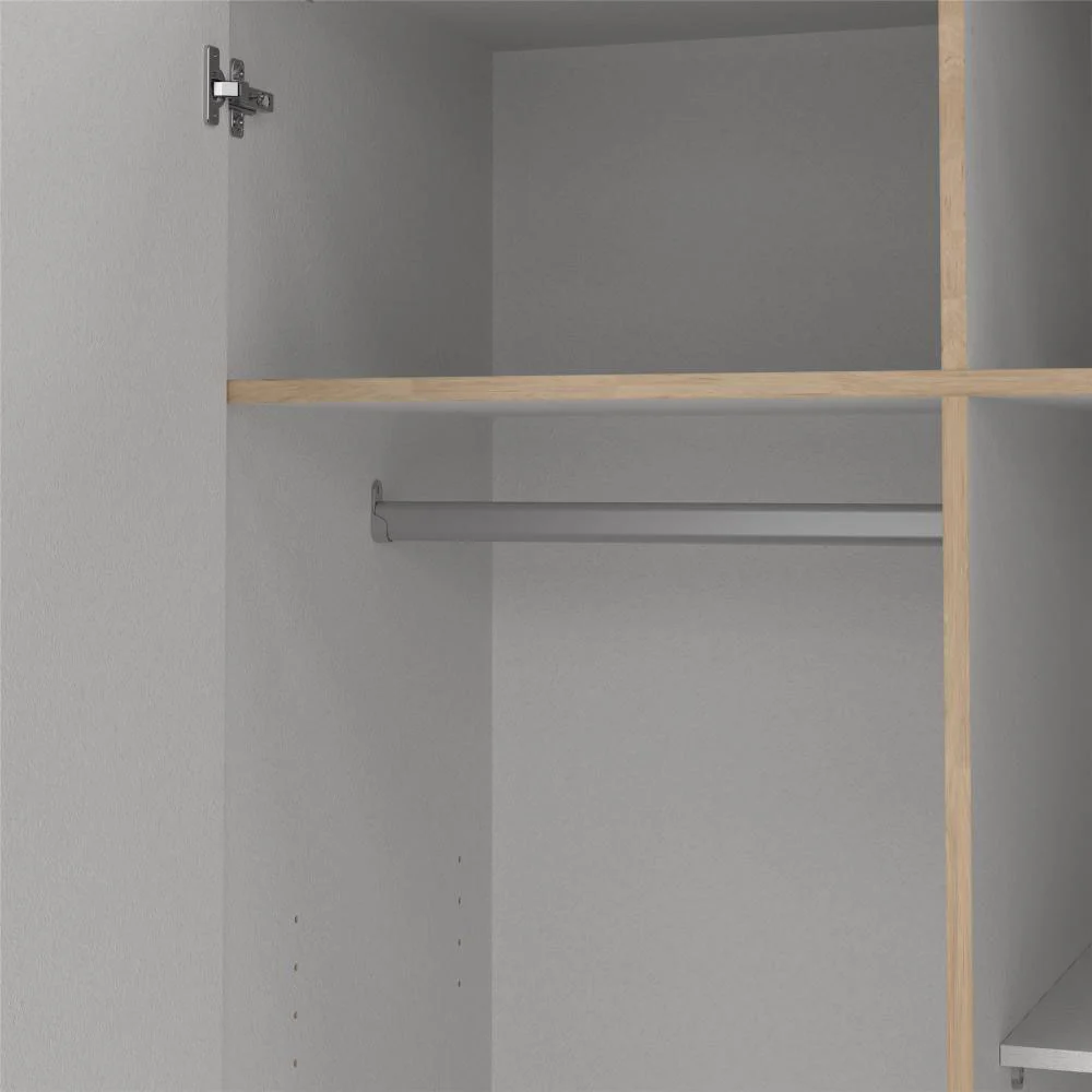 armadio con maniglie 