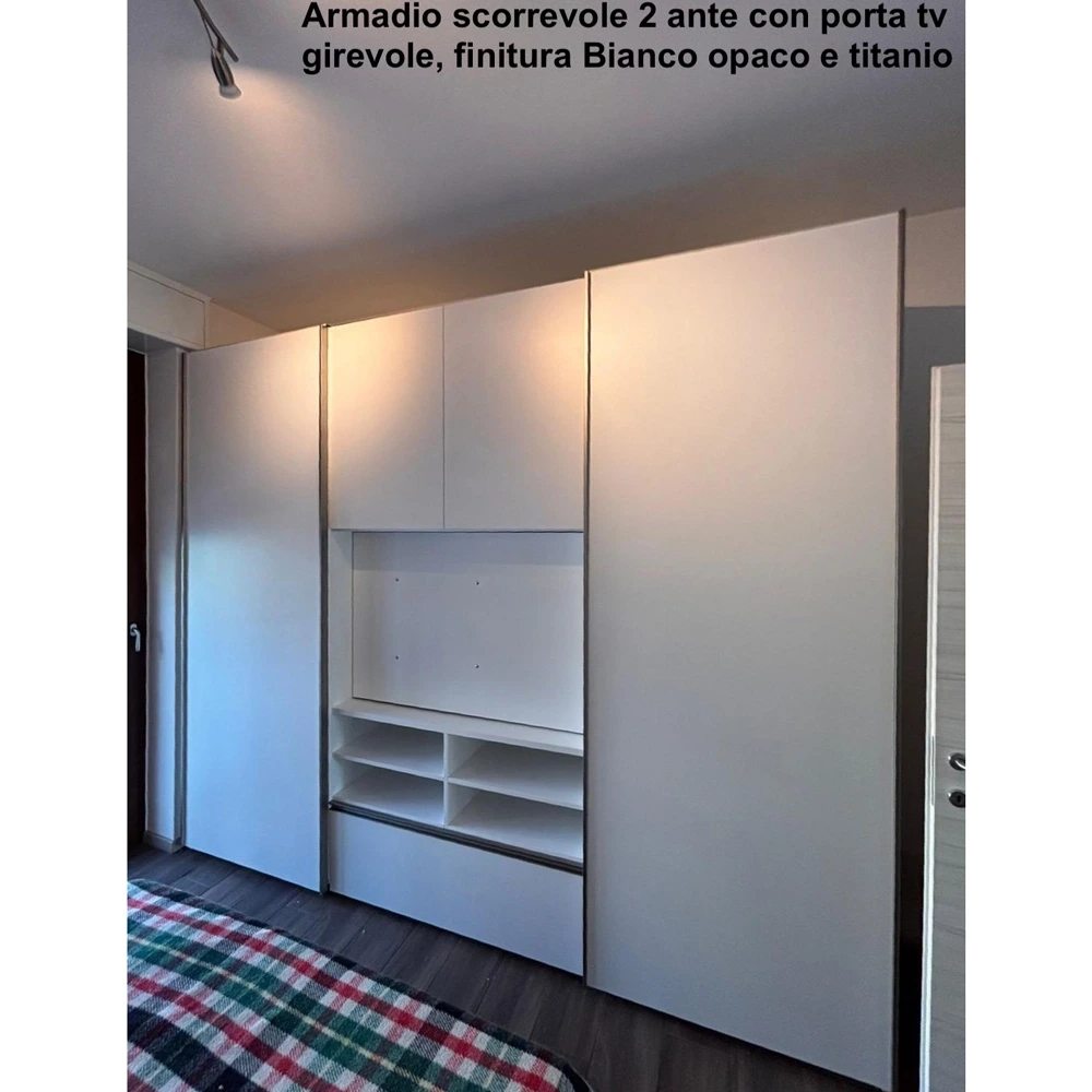 armadio bianco spatolato