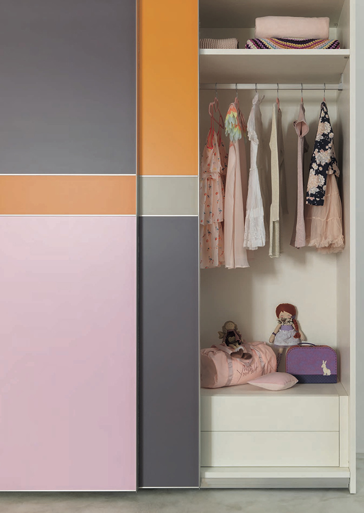 Armadio camerette Moretti Compact a 2 ante, Mora, Peonia e Mandarino laccato