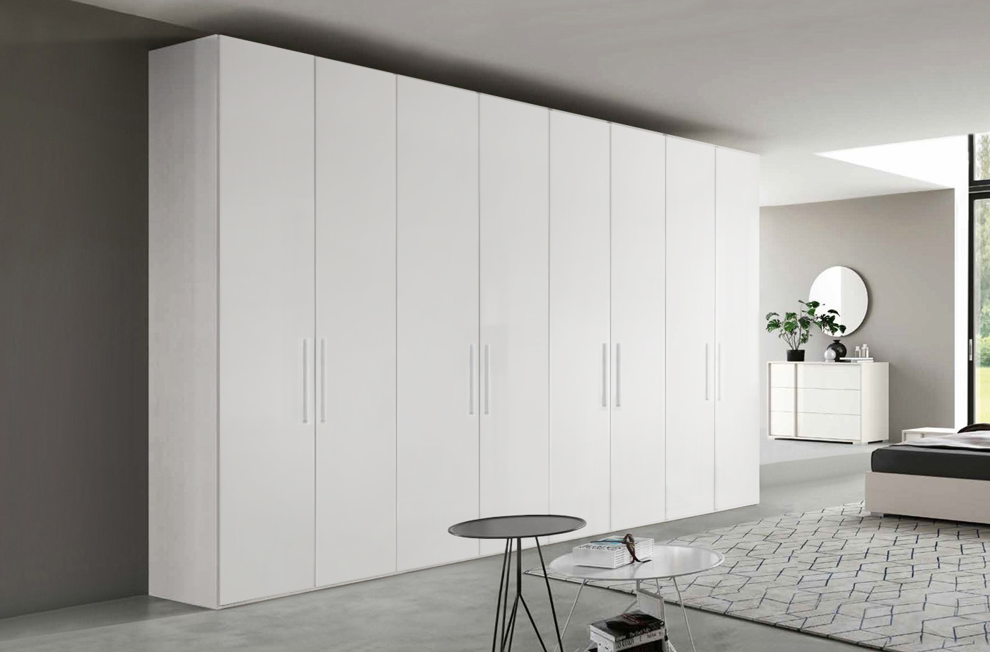 Armadio moderno 8 ante battenti, finitura bianco lucido