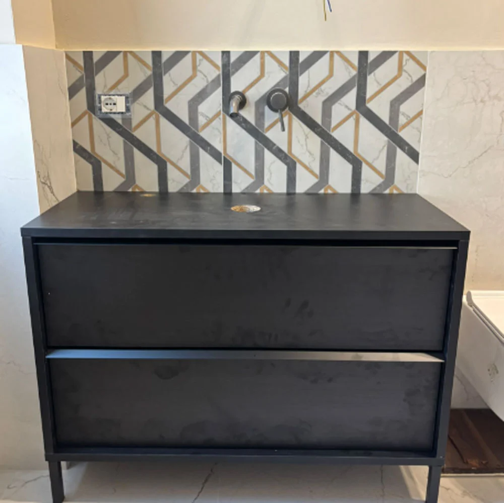 bagno nero 110 cm a terra