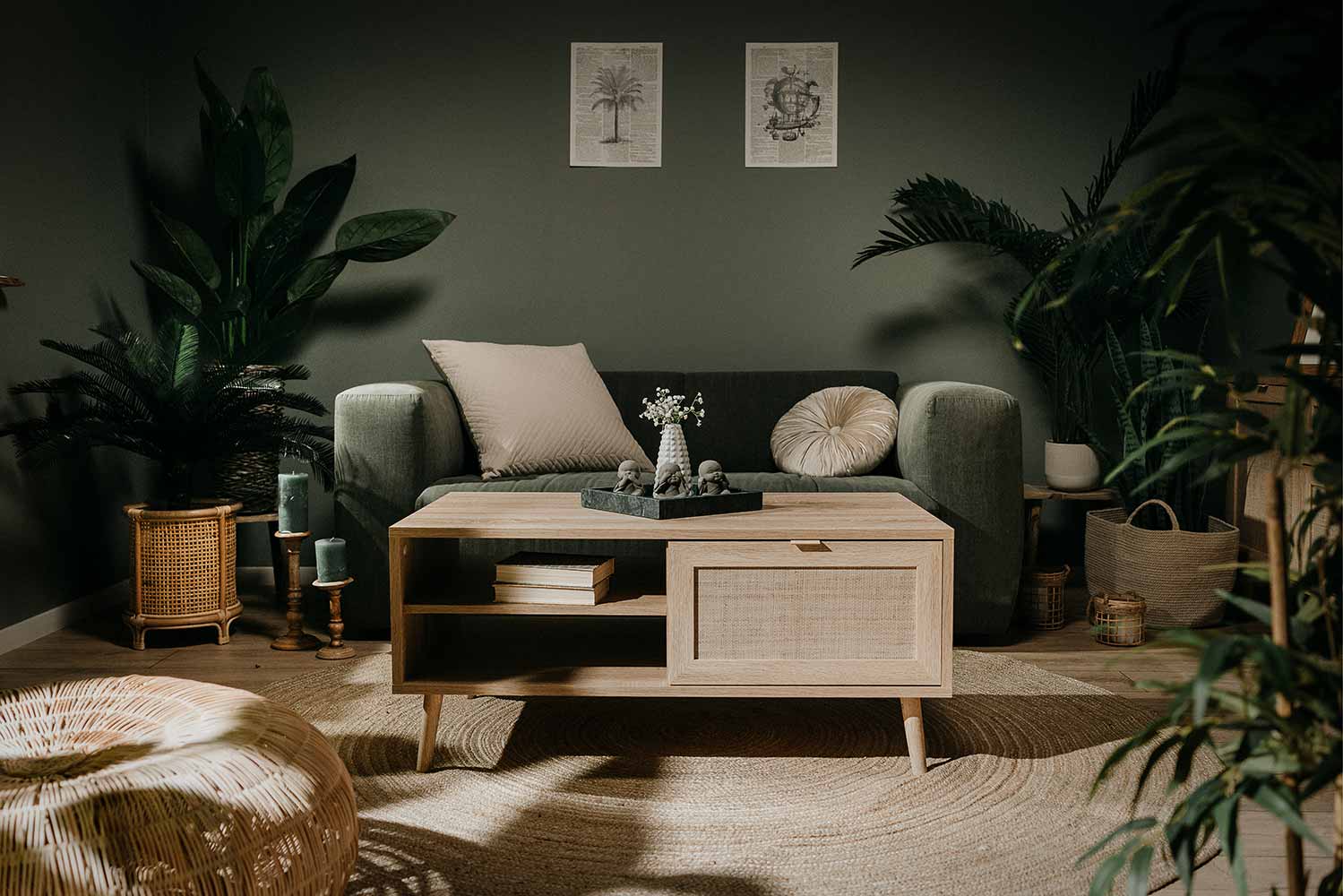 Tavolino Kara con 1 anta e un ripiano in finitura Quercia e Rafia