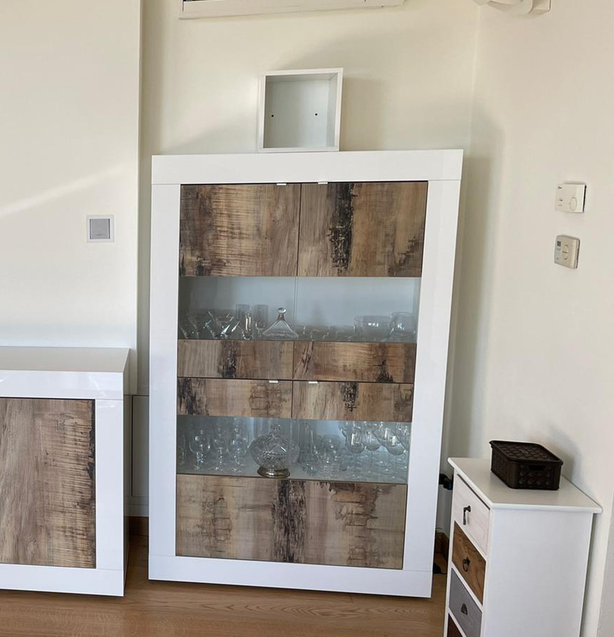 Moderna vetrina doppia colonna "Beta" Bianca Lucida con 4 ante Pero