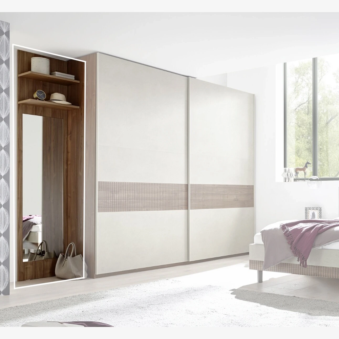 Boiserie con specchio e mensole, Noce scuro