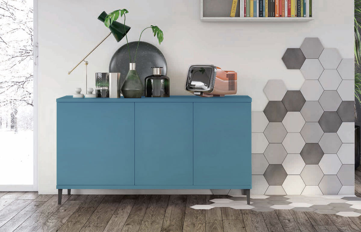 Madia moderna per soggiorno, finitura Rovere gesso con piedini in titanio