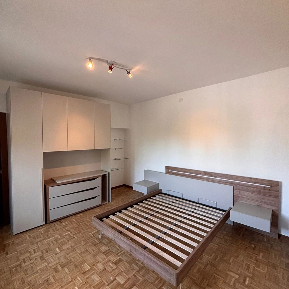 Letto matrimoniale con testata doppia, Sequoia Honey e Corda, L.240 H.96 P.204