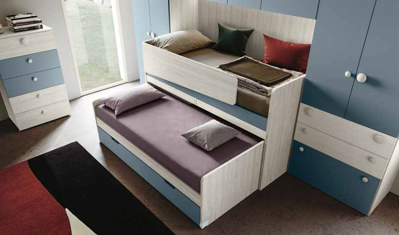 Cameretta 3 letti con scrivania, finitura Carta da zucchero e Bianco altea