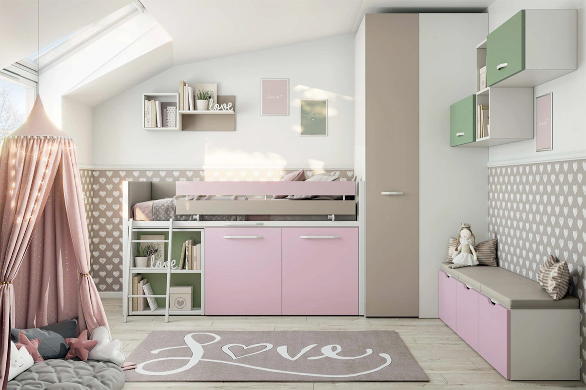 letto rosa con scaletta