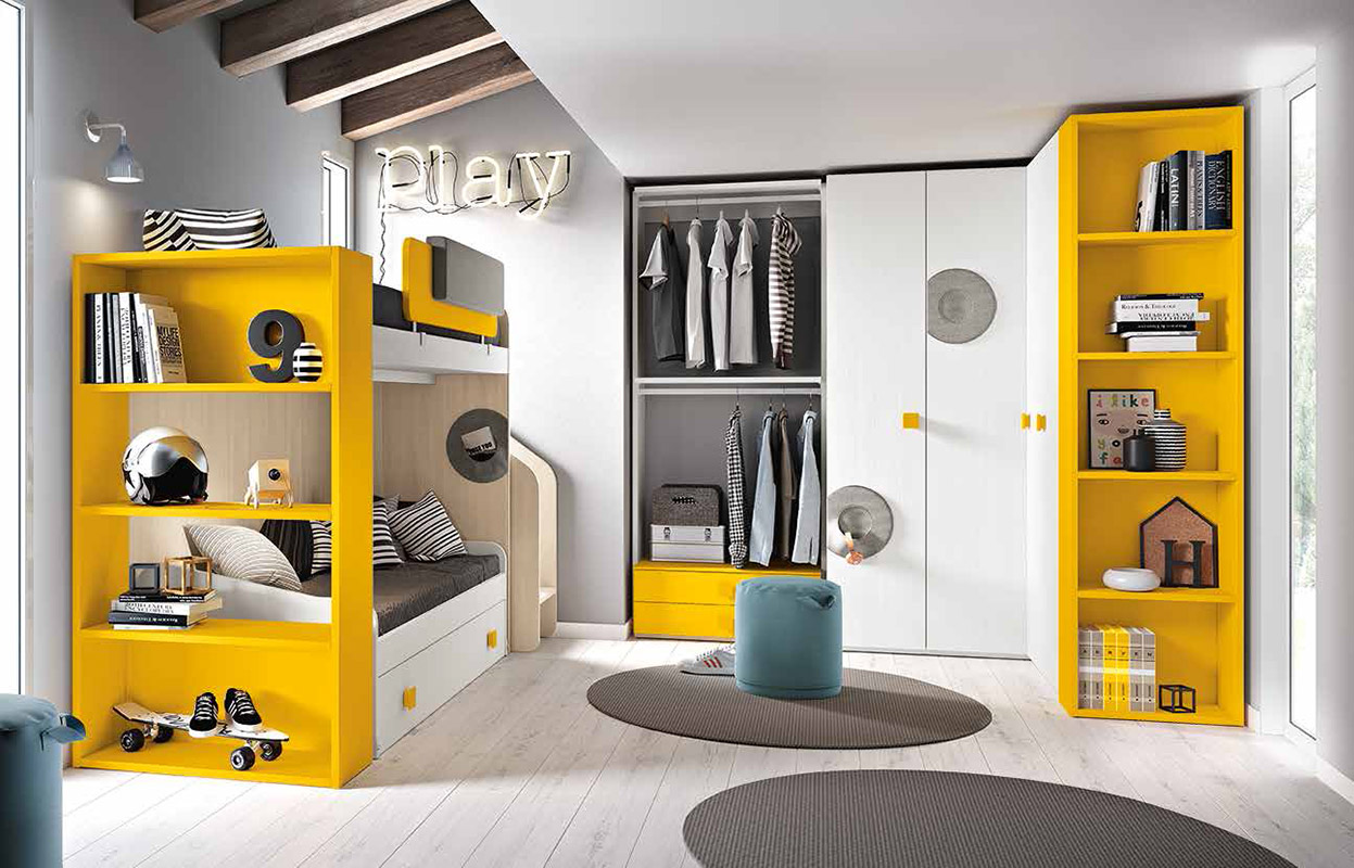 Cameretta con letto a castello e armadio angolare in Girasole e Bianco frassino
