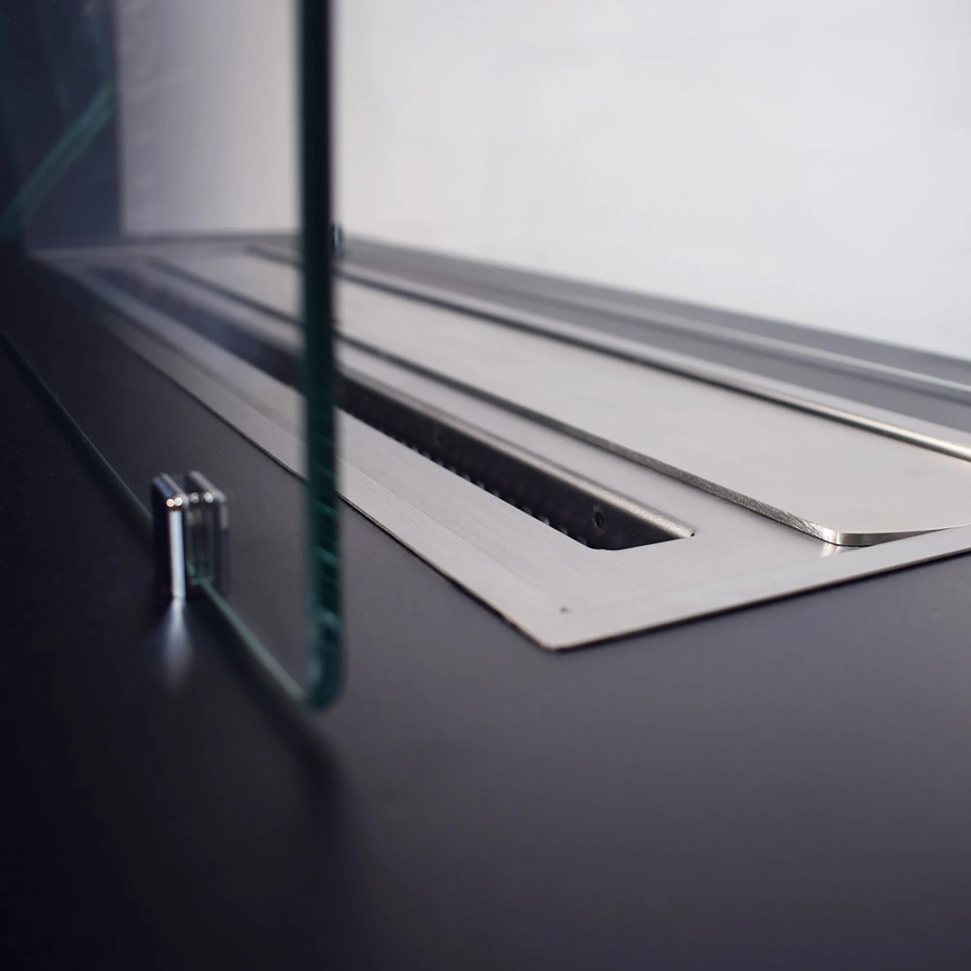 Camino a bioetanolo da terra, Nero, 100x40x60 h cm Zenzero Shop