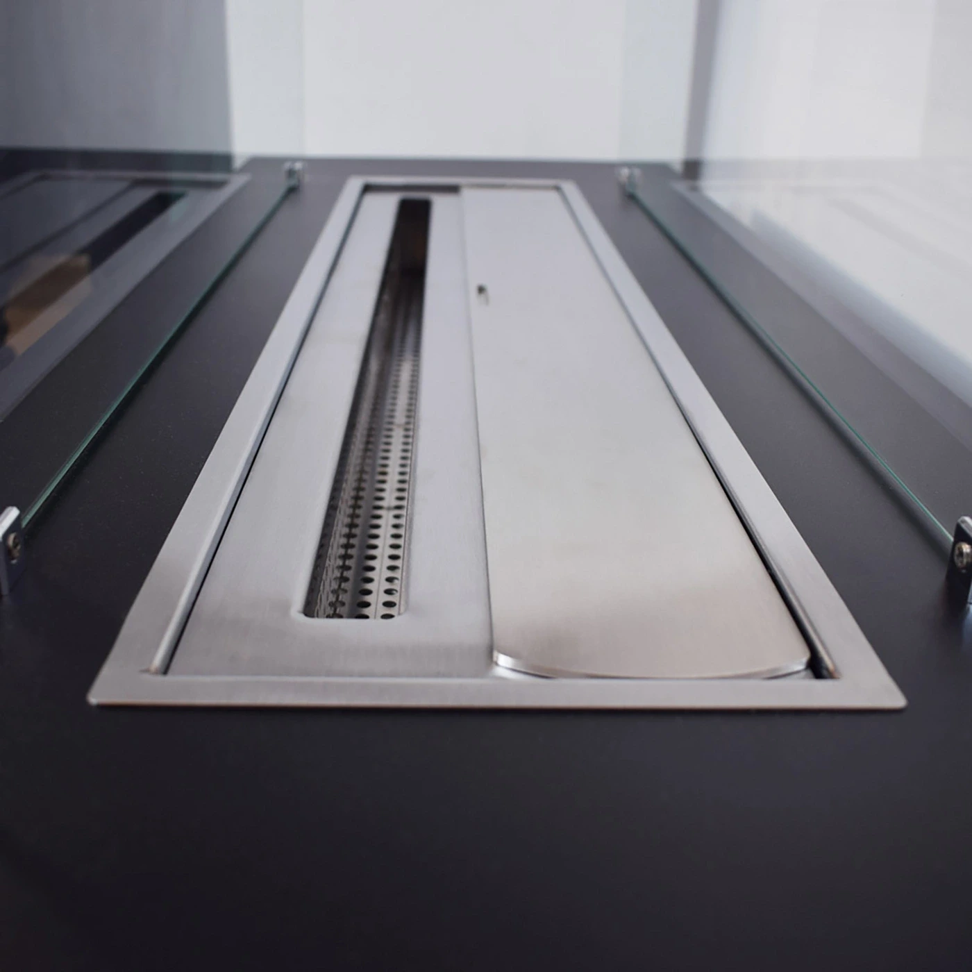 Camino a bioetanolo da terra, Nero, 100x40x60 h cm Zenzero Shop