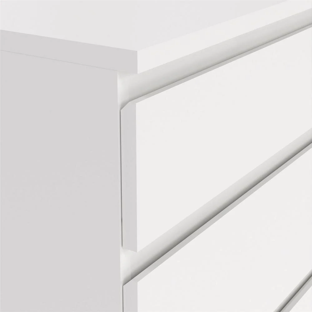 cassettiera bianca zona living 