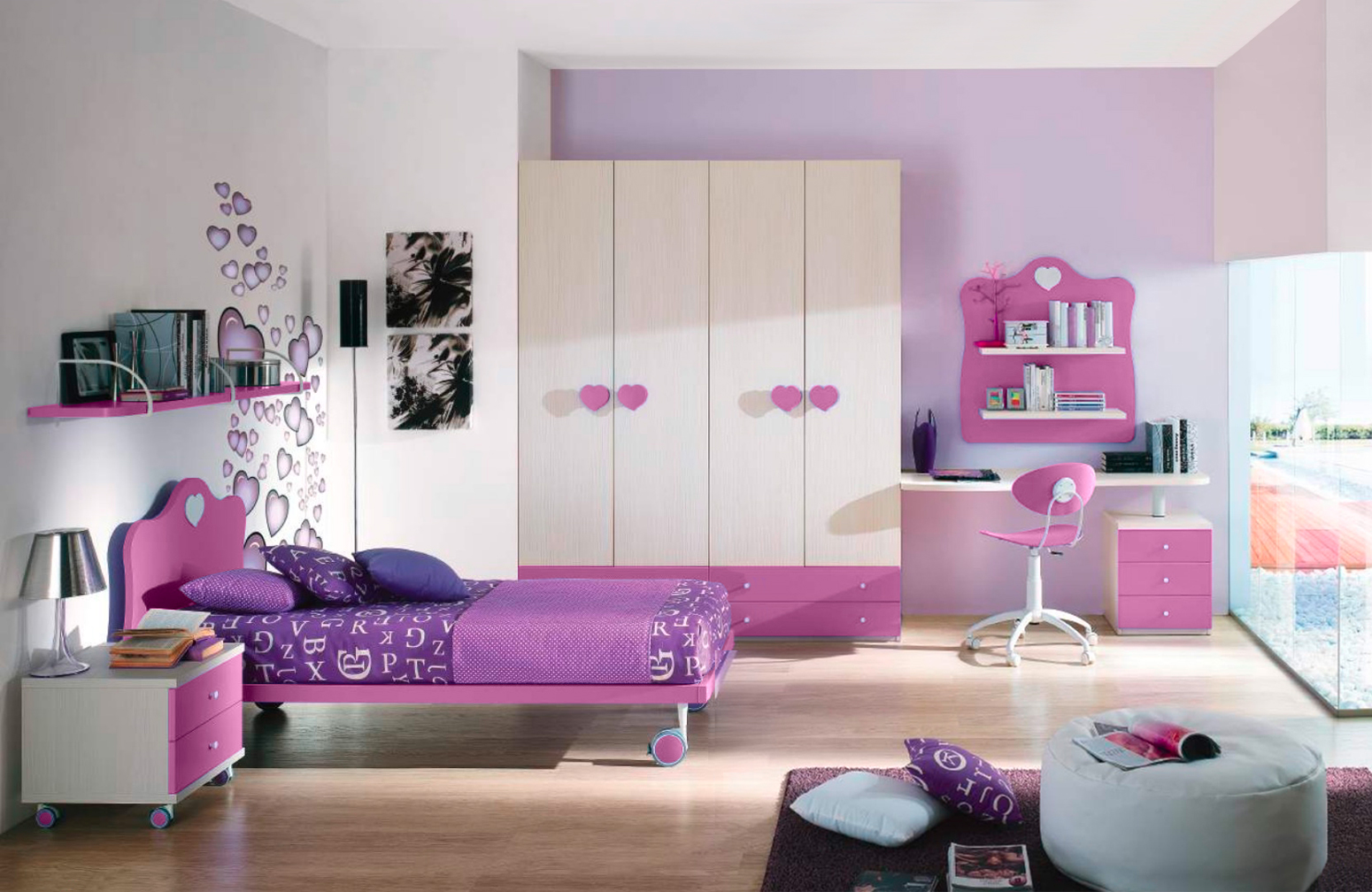 Armadio per camerette con 4 ante battenti e 4 cassetti in finitura Larice e Ciclamino