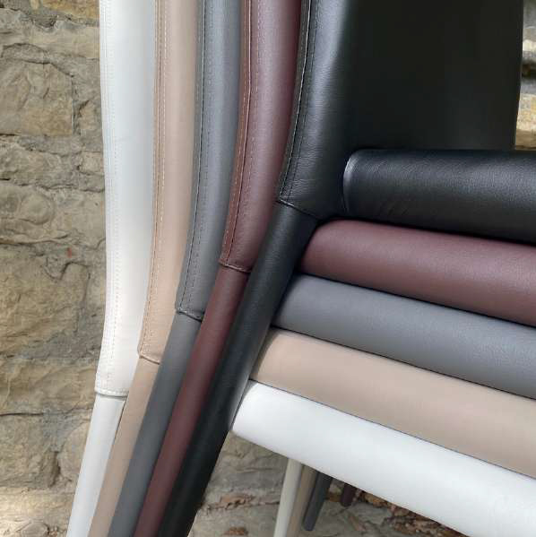 Sedia moderna rivestita in PU, colore Bianco in offerta 