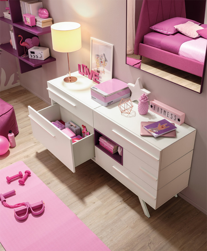 Comò cameretta con 5 cassetti Moretti Compact, laccato Lampone e Bianco