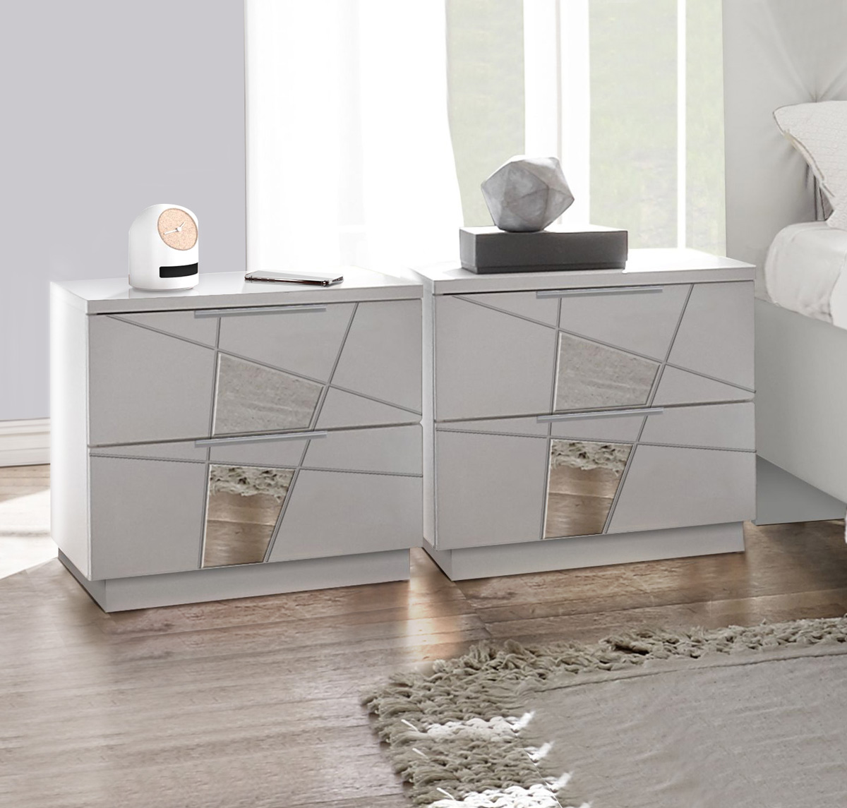 Comodini serigrafati con inserti specchio 2 cassetti, Bianchi