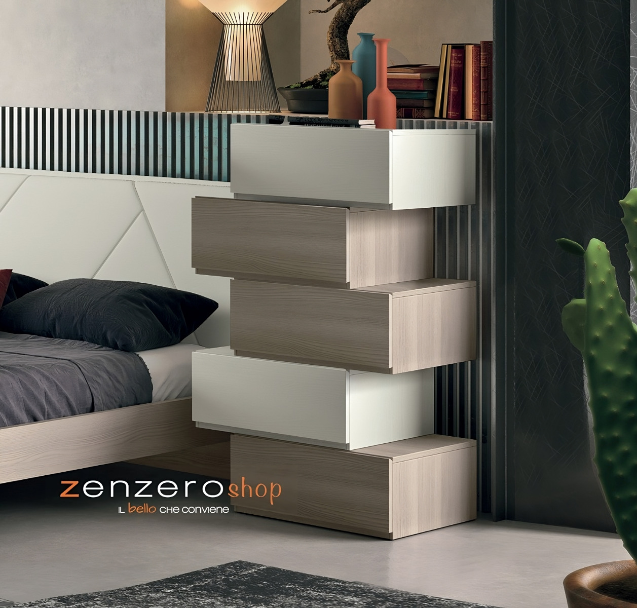 Settimino Bicolor particolare con 5 cassetti alternati di alta qualità in Frassinato bianco e Olmo