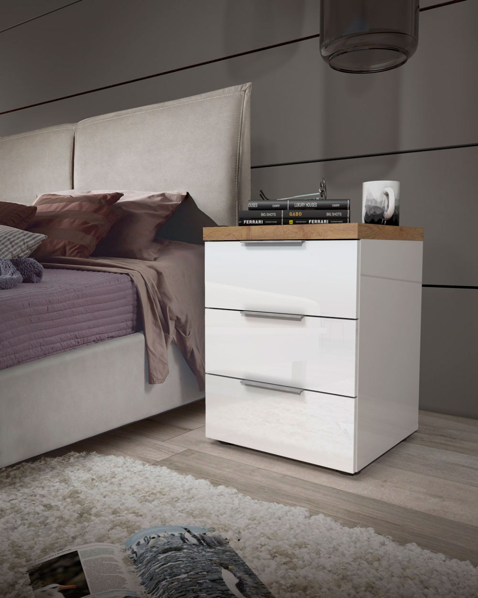 Moderno comodino a 3 cassetti, finitura Bianco lucido e Castagno