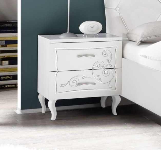 Set Comò e 2 comodini, finitura Bianco opaco con serigrafia, Made in Italy