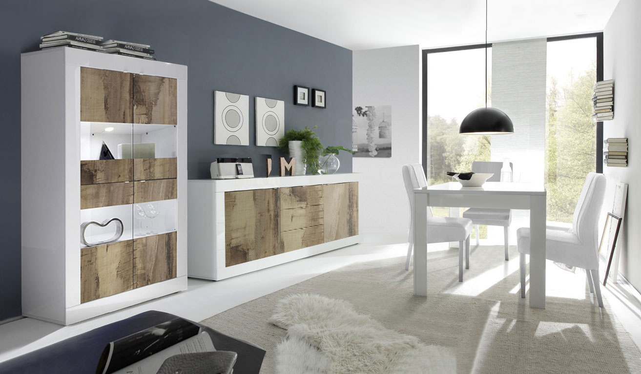 Sala da pranzo bianca lucida e pero moderna, con tavolo allungabile, madia e vetrina