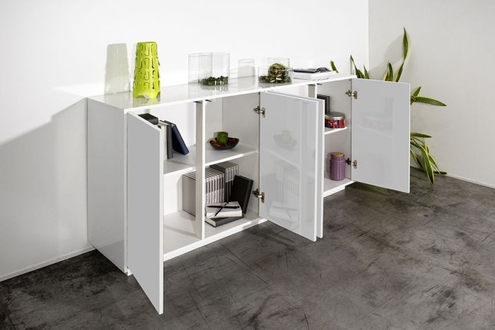 Salotto con madia alta, porta TV e madia 4 ante finitura bianco lucido Zenzero Shop