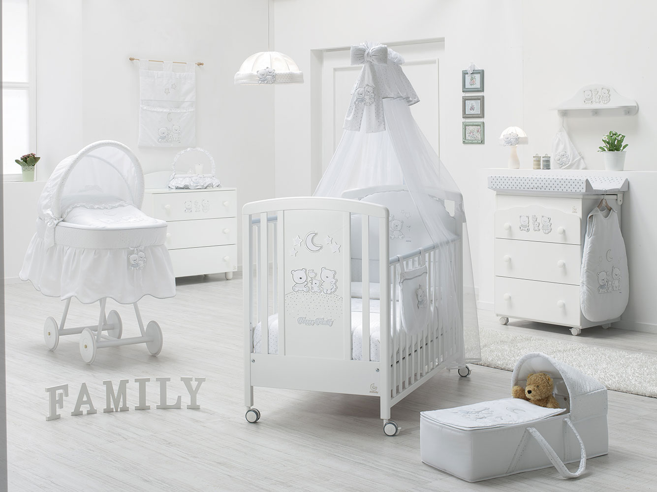 Lettino neonati Paddington con decorazione e ruote, finitura Bianco