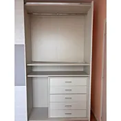 armadio con cassettiera interna