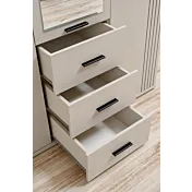 Armadio con cassetti