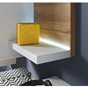 Zona giorno completa, finitura bianco opaco e rovere rustico