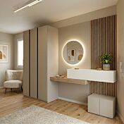 Ingresso moderno con mensolone, panca, ribalta e boiserie