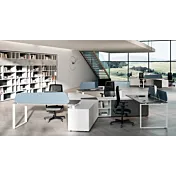 Scrivania angolare con mobiletto contenitore L.240 H.75 P.100/182, Cadaques, Grigio titanio, Bianco opaco