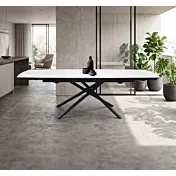 Tavolo con piano opaco arrotondato 