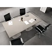 Tavolo da riunioni conveniente