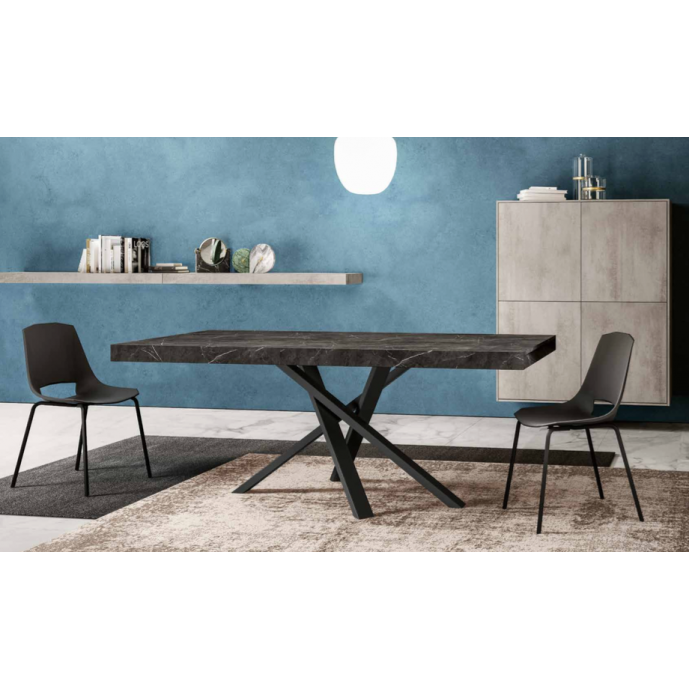 Tavolo moderno allungabile Kris con gambe intrecciate  in finitura Stone Grey e Grigio nero opaco