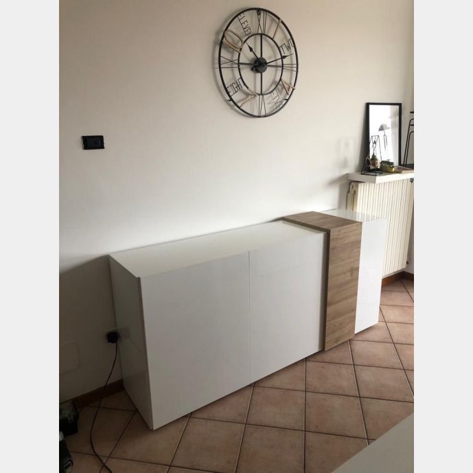 Credenza moderna Kadiz e Bianco Lucido, Made in Italy